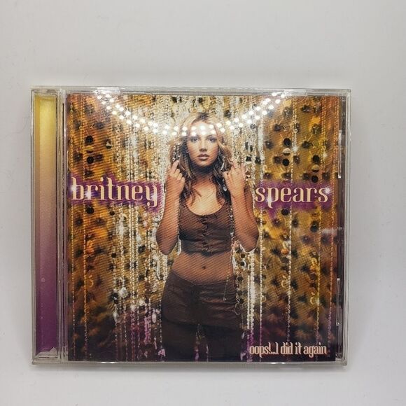 Britney Spears oops I did it again CD - Picture 2 of 4